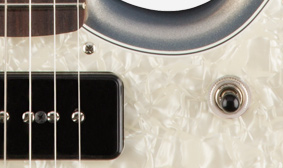 THREE-WAY PICKUP SWITCH